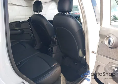 2018 Mini Countryman Cooper из США, поврежденный, VIN WMZYS7C31J3E08117